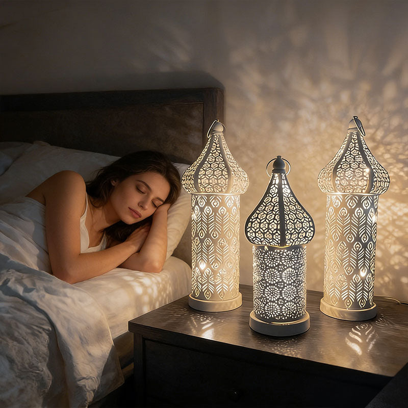 Marokańska Latarnia LED z Metalu – Dekoracyjna Lampka na Baterie