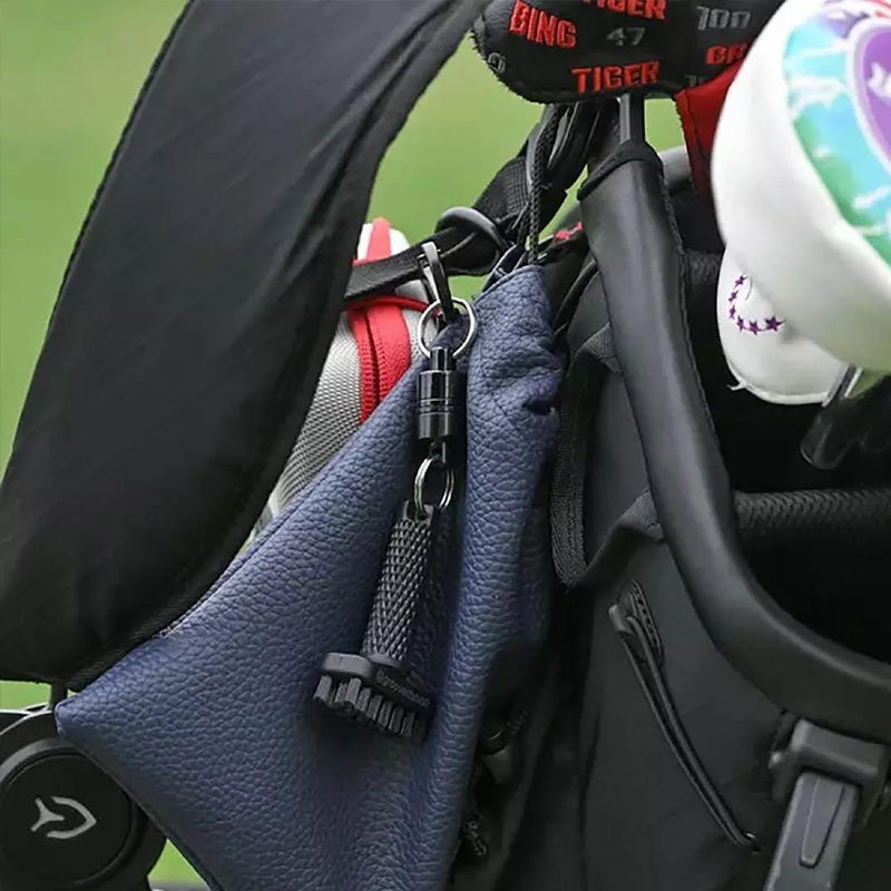 Szczotka Golfowa Magnetyczna z Czyścikiem Rowów i Klipsem Quick-Release